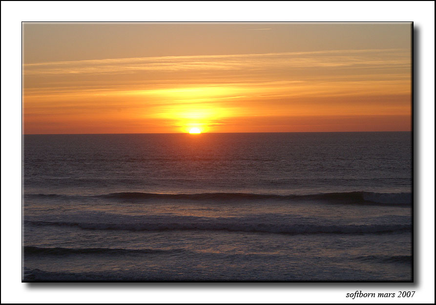 http://softborn.chez-alice.fr/index_img/coucher_soleil_11_03_2007_001.jpg
